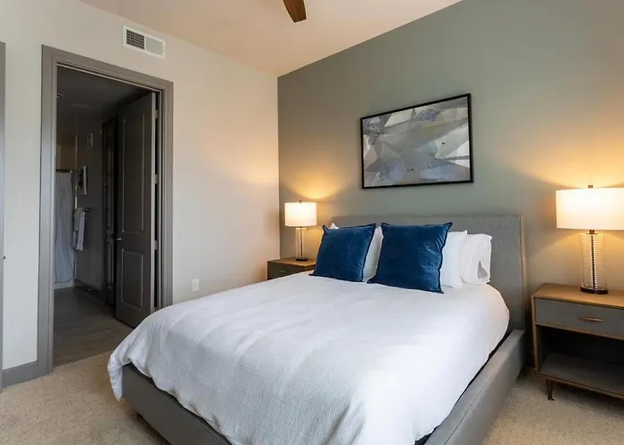 Landing Modern With Amazing Amenities * Fort Worth